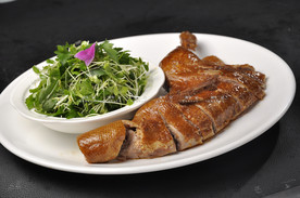 酱鸭拼野菜