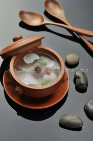 酸辣乌鱼蛋汤