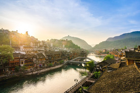 凤凰古城