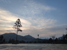 光雾和谷清晨景色