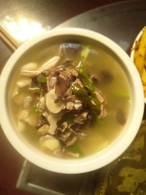 炖蘑菇