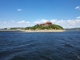 镜泊湖风光