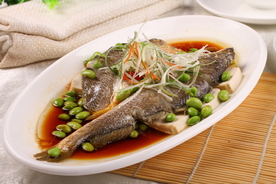 黄鱼毛豆蒸臭豆腐