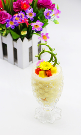 鲜芒雪昔