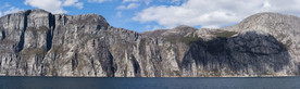 山河