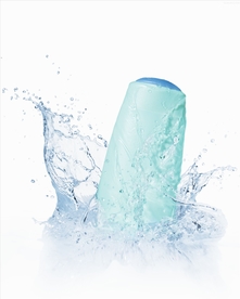 水花溅起