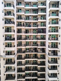密集居民的公寓楼