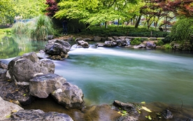 河谷