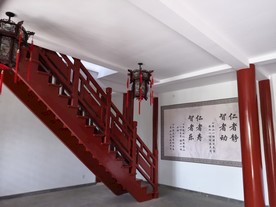 木楼梯