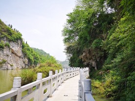 石栏杆