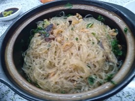 香菇虾米粉丝煲