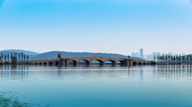 东湖风景区清河桥