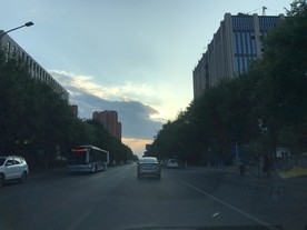 傍晚的公路