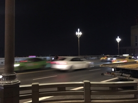 川流不息