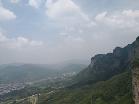 青山白云