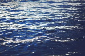 水面