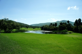 风景 水 蓝天 山 湖 树