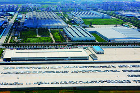 东风工厂 停车场 厂区