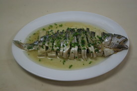 咸黄鱼蒸臭豆腐