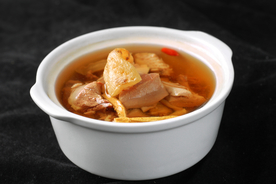 天麻乳鸽汤