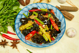 木耳炒肉