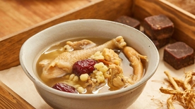 红枣滋补鸡汤