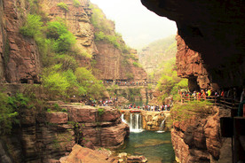 云台山红石峡