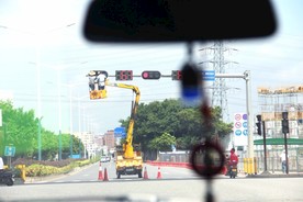 红绿灯维护