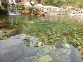 小河