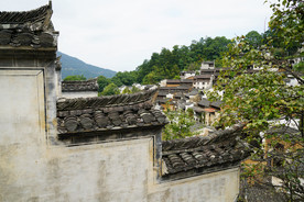 婺源篁岭的徽派建筑马头墙