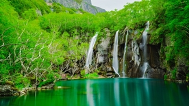 美丽的山水湖泊