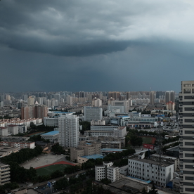 阴天的城市