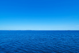 蓝天大海