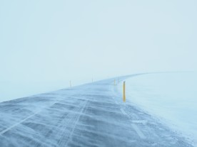 冰天雪地道路
