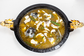酸菜鱼火锅