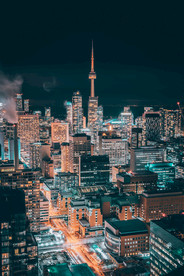 灯火通明的城市