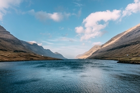 山水湖泊美景