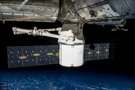 宇宙飞船