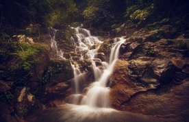 瀑布美景