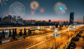 城市烟花夜景