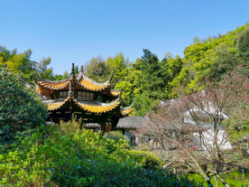 黄龙洞