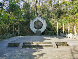 黄龙洞