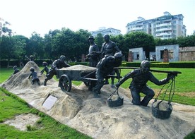 工人雕塑