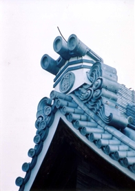 古建屋脊