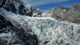 雪山冰川图片