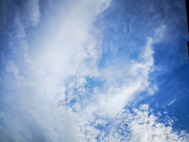 蓝天白云