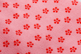 毛巾堆叠卷起图片