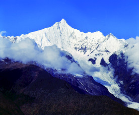 梅里雪山