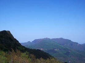 远处的大山