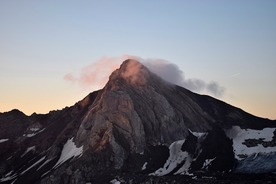 火山熔岩熔浆图片